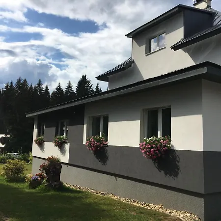 Διαμέρισμα Em